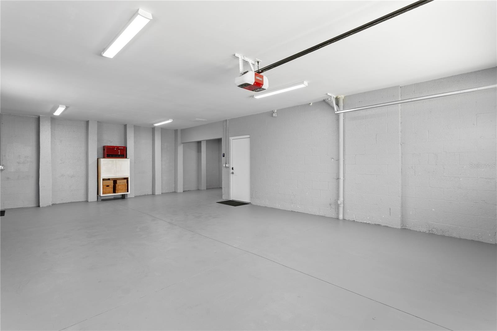 Listing photo id 52 for 7949 2nd Avenue S