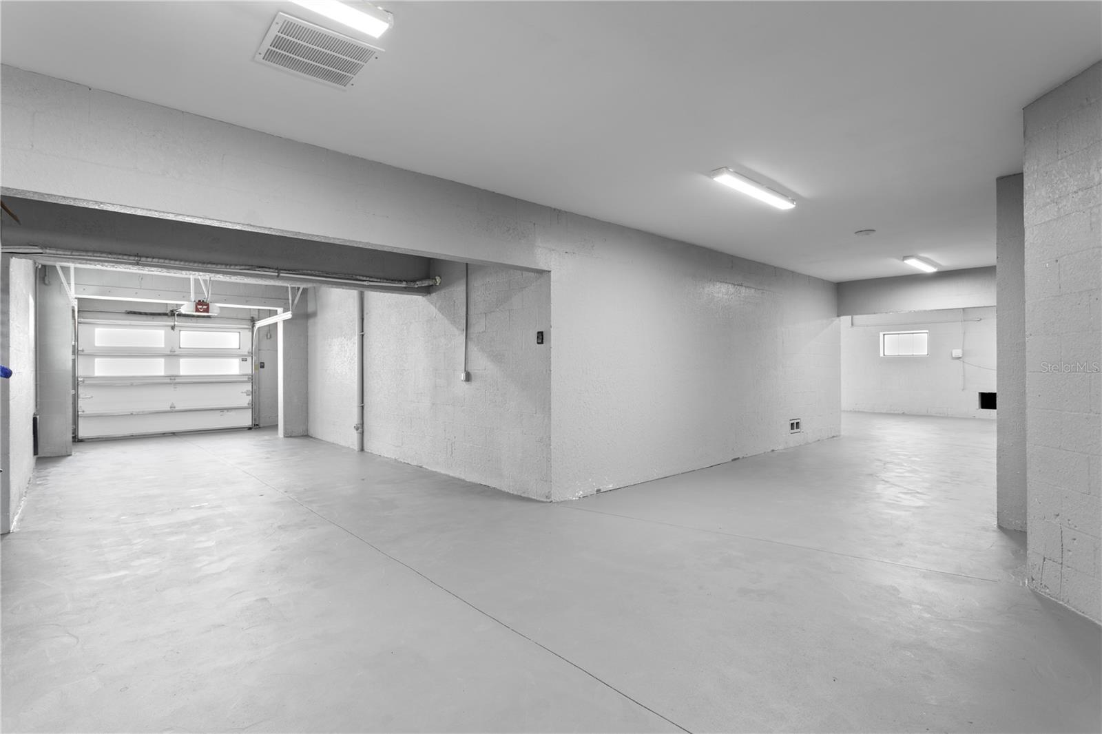 Listing photo id 54 for 7949 2nd Avenue S