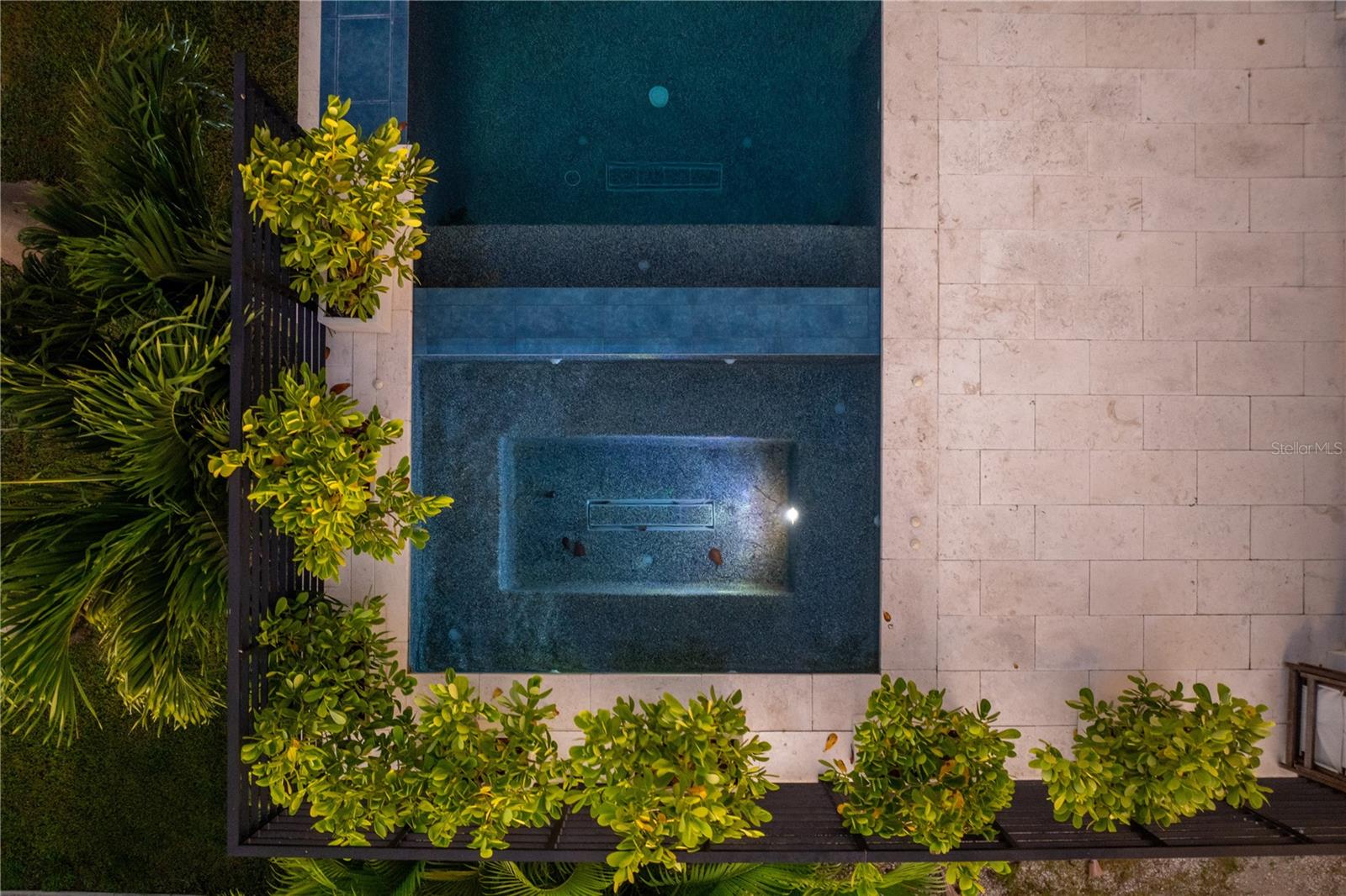 Listing photo id 66 for 7949 2nd Avenue S