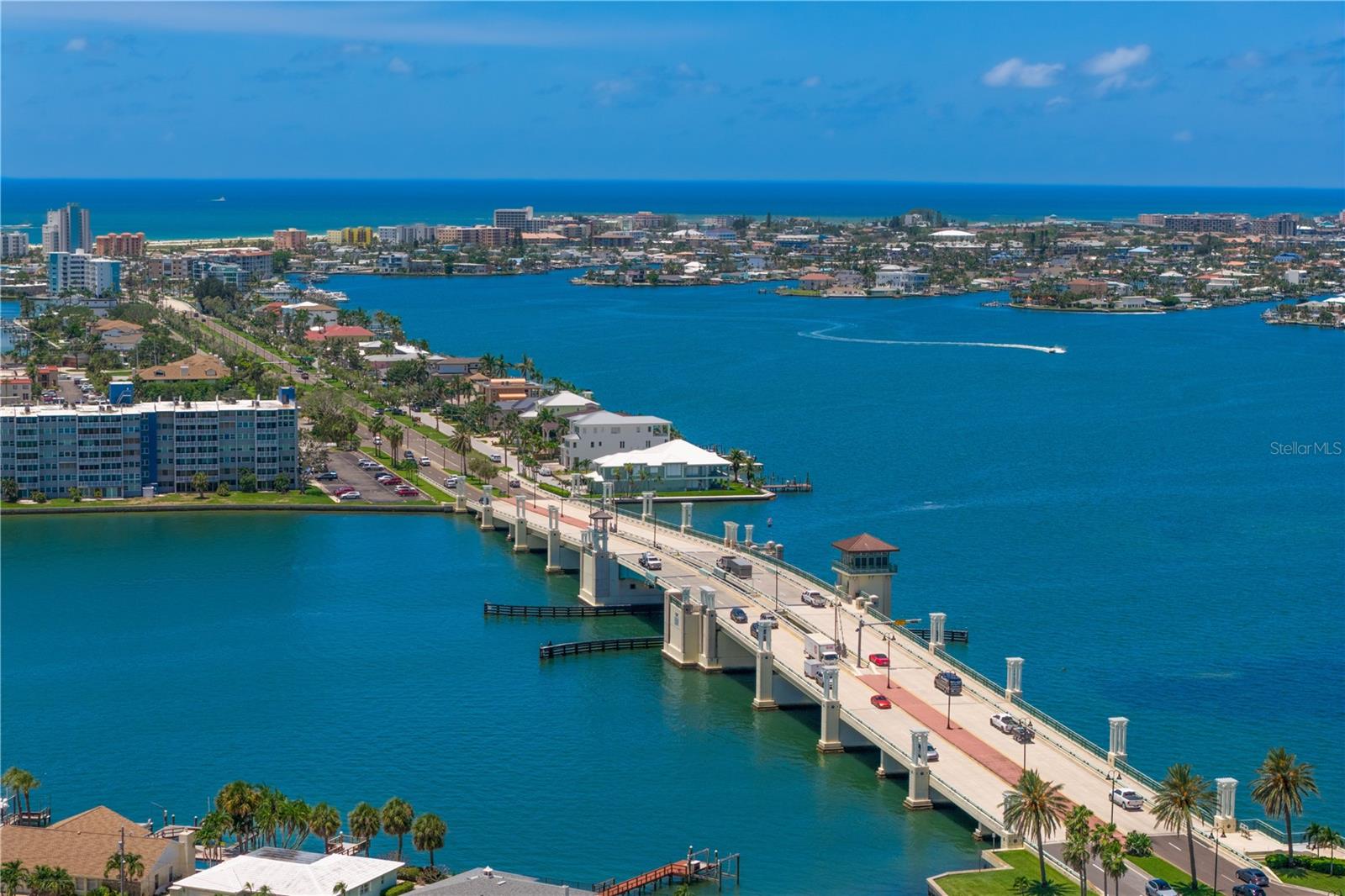 Listing photo id 68 for 7949 2nd Avenue S