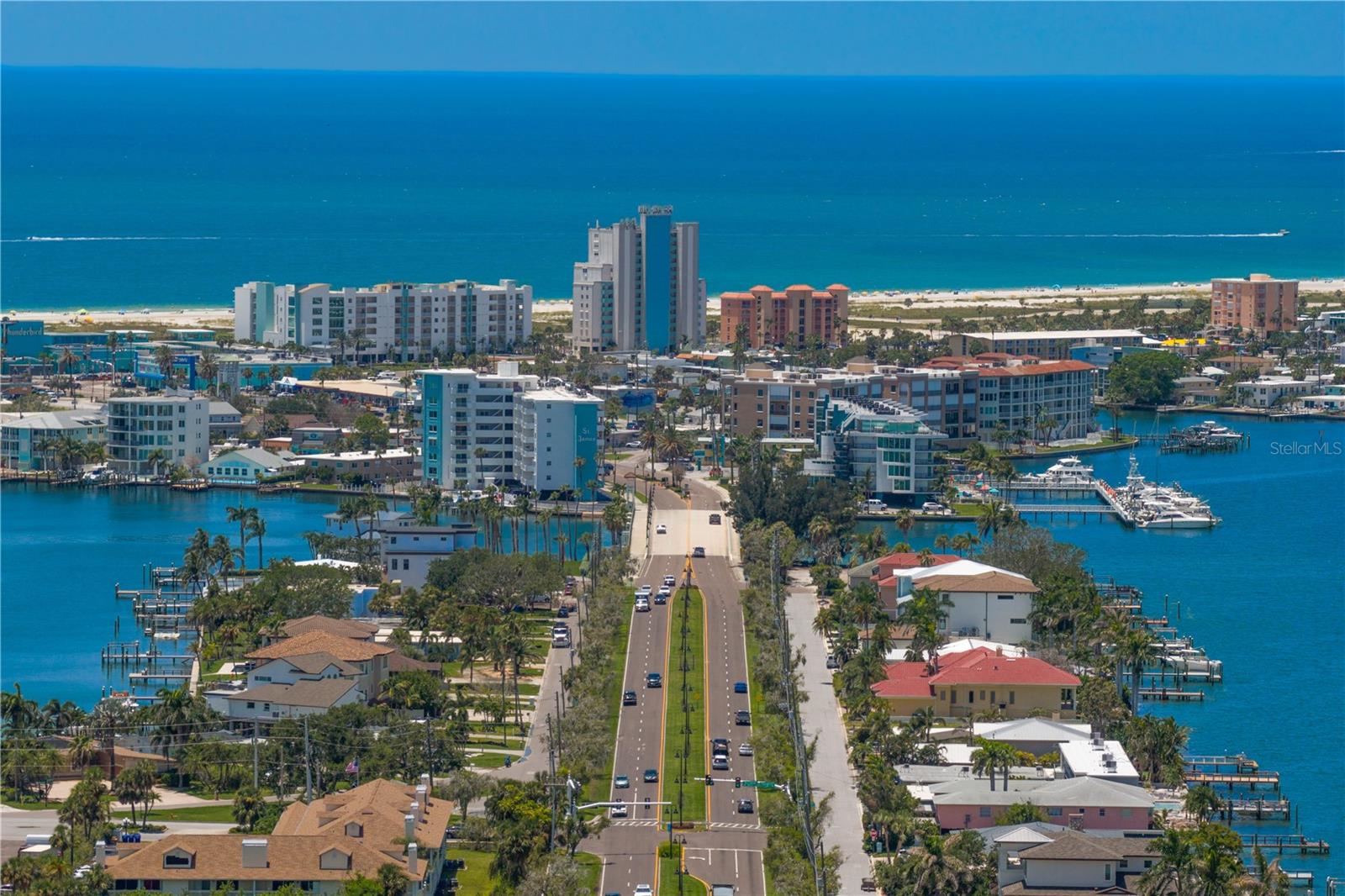 Listing photo id 70 for 7949 2nd Avenue S