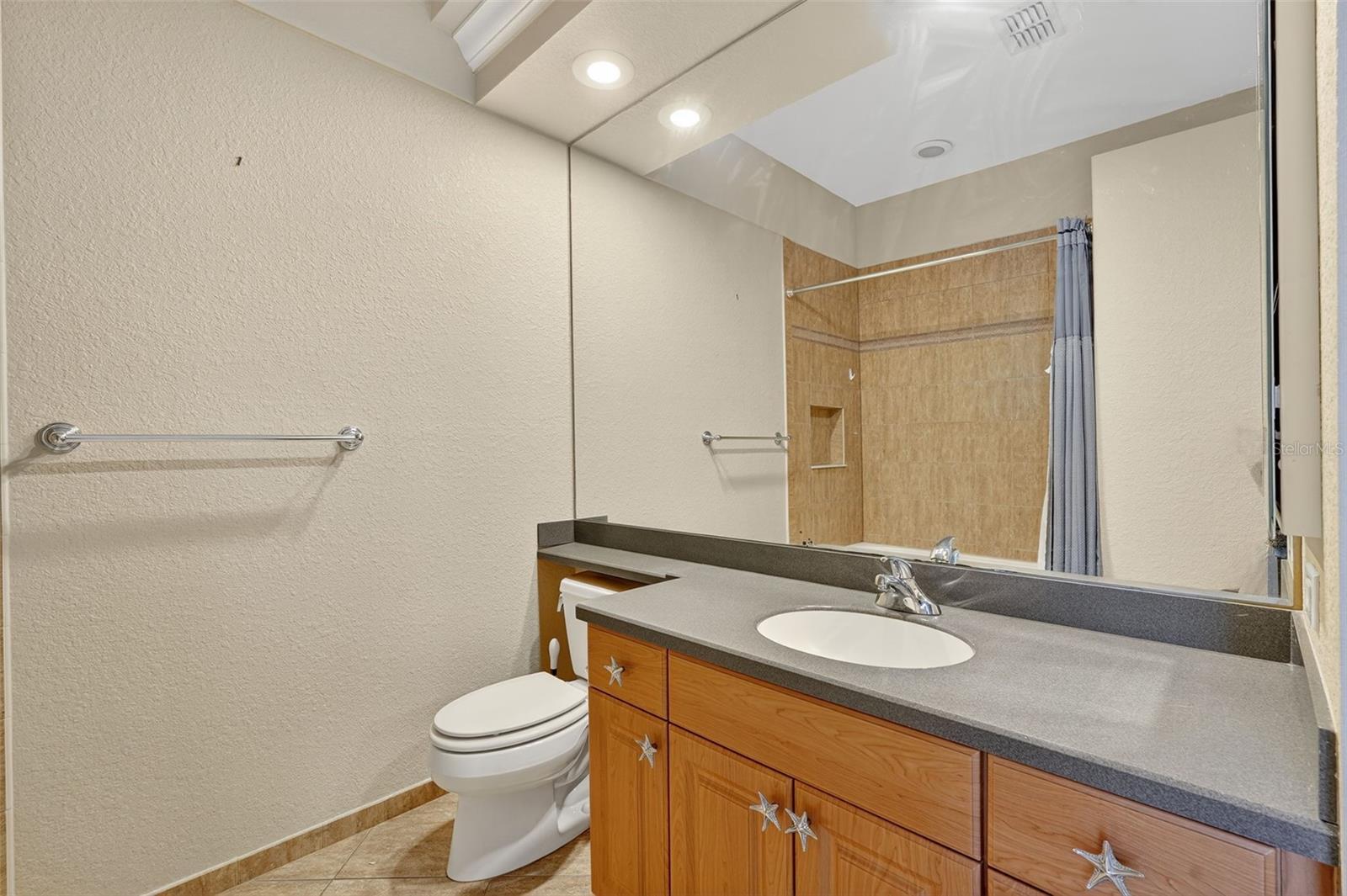 Image 17 of 61 For 5378 Legend Hills Lane