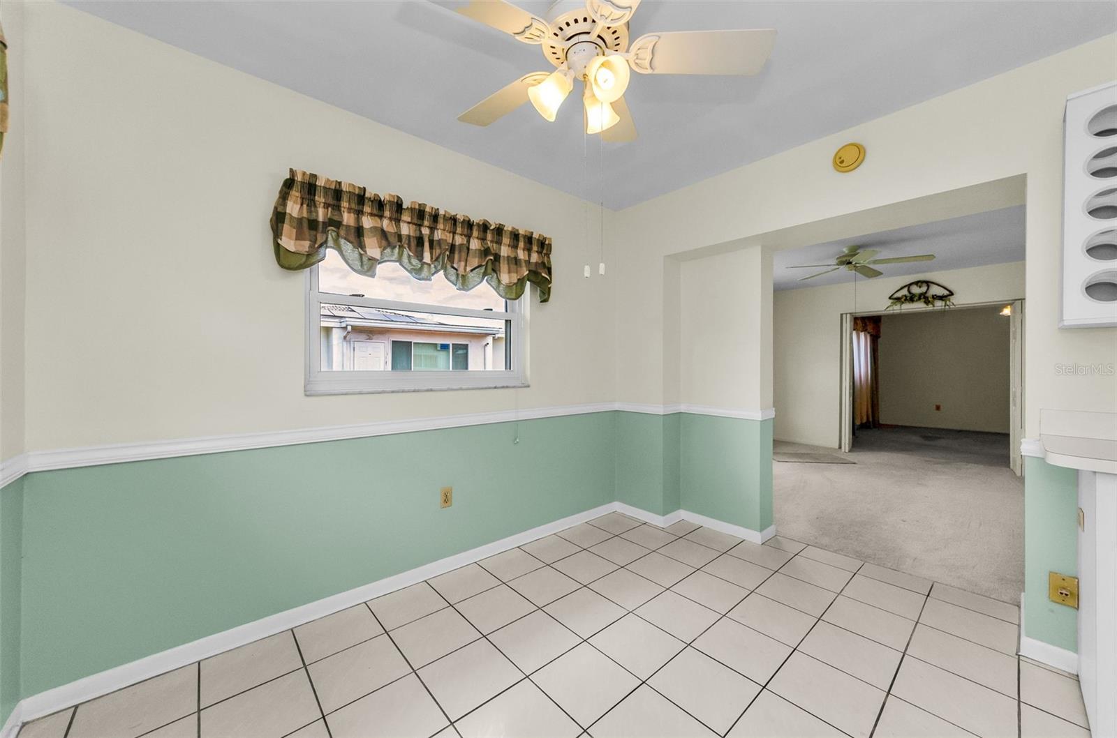 Image 13 of 61 For 5461 Palm Crest Court N 5461