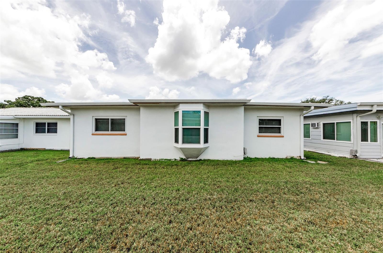 Image 29 of 61 For 5461 Palm Crest Court N 5461