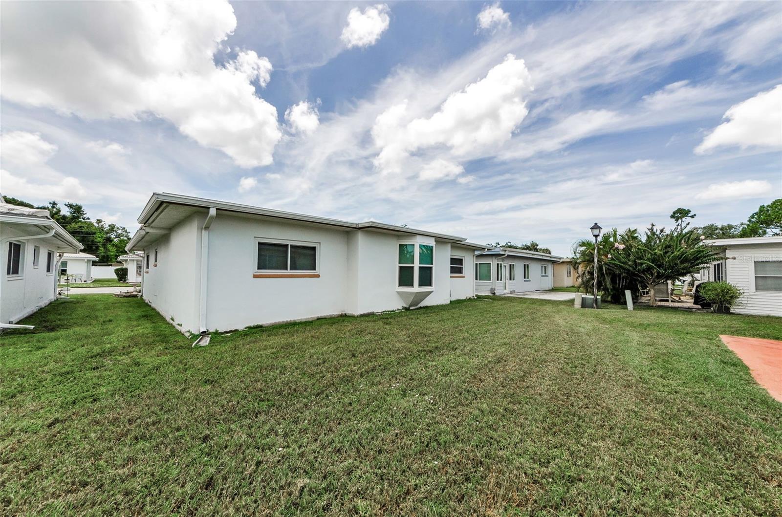Image 30 of 61 For 5461 Palm Crest Court N 5461