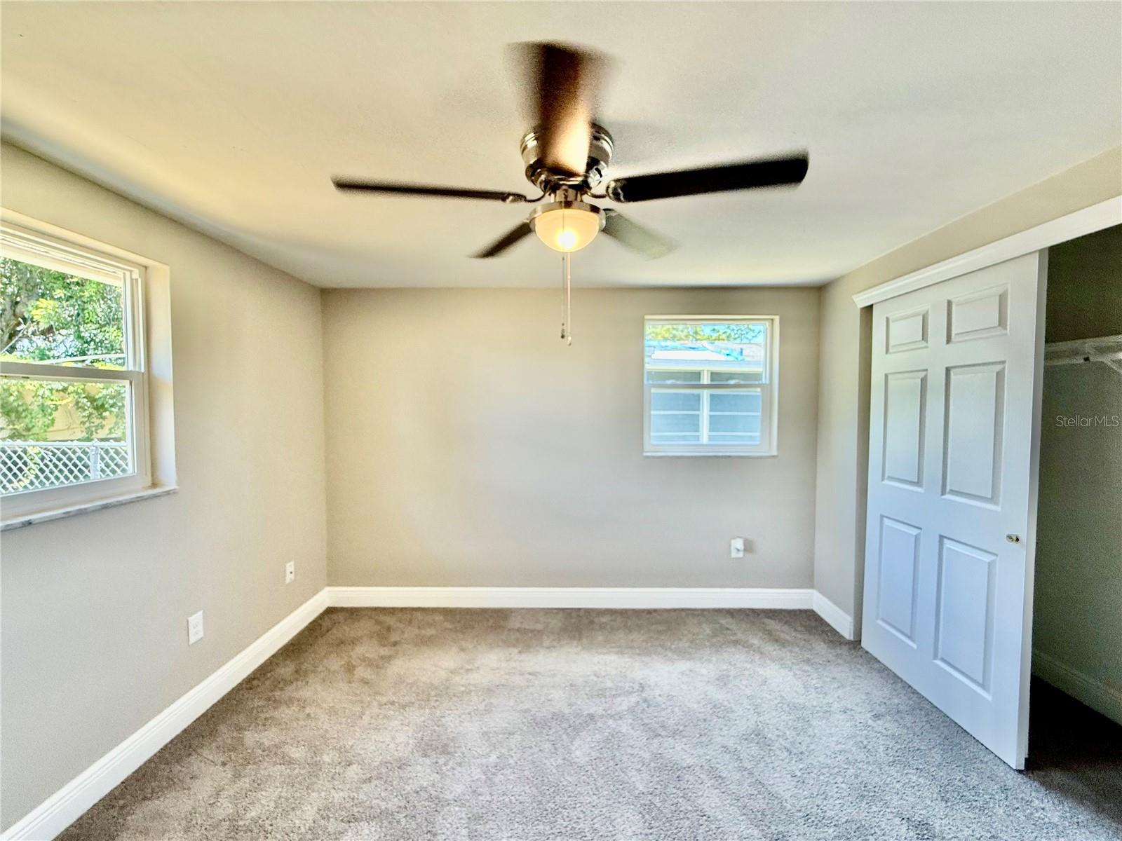 Image 18 of 28 For 10824 Hillcrest Avenue