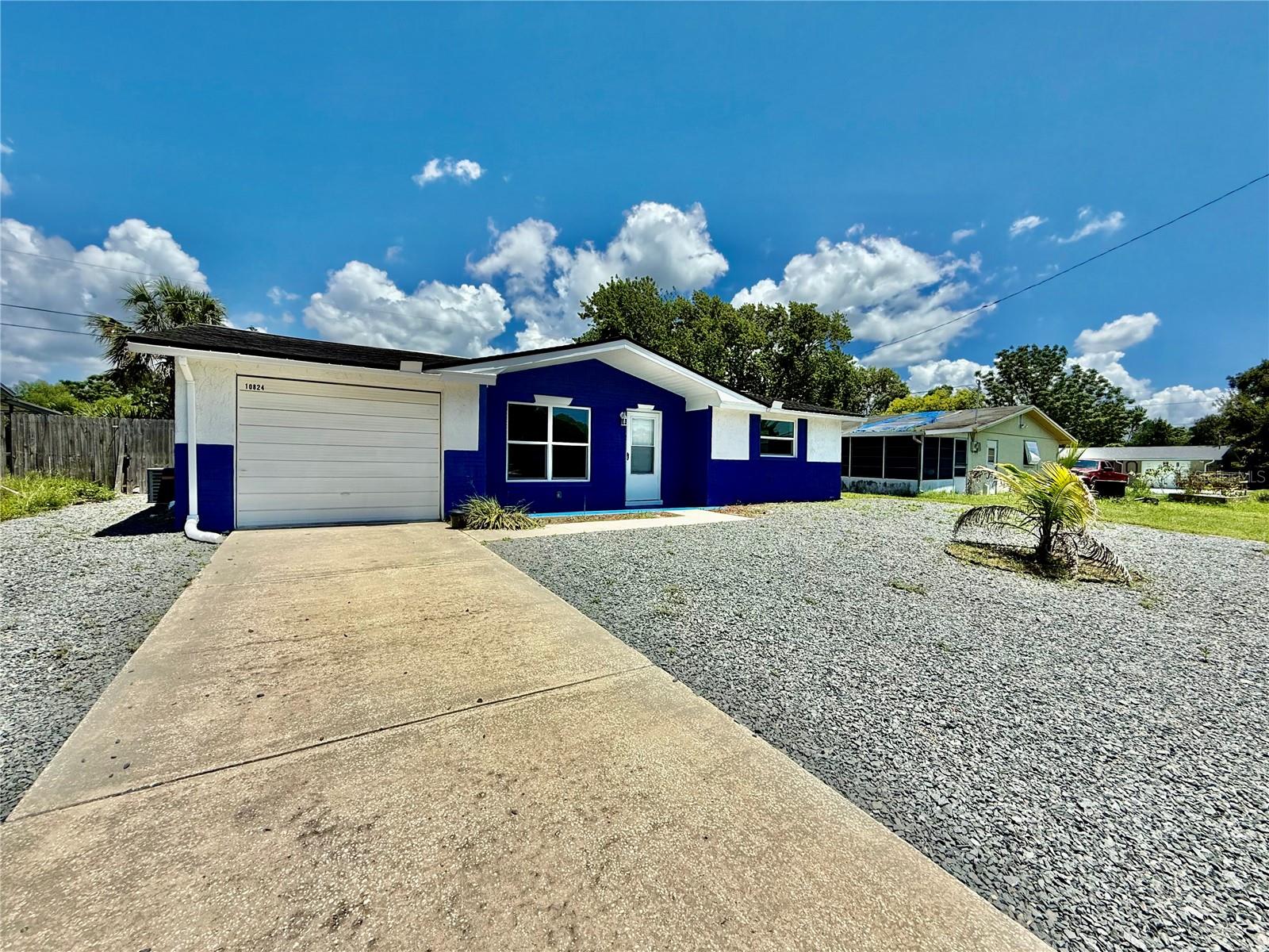 Image 2 of 28 For 10824 Hillcrest Avenue