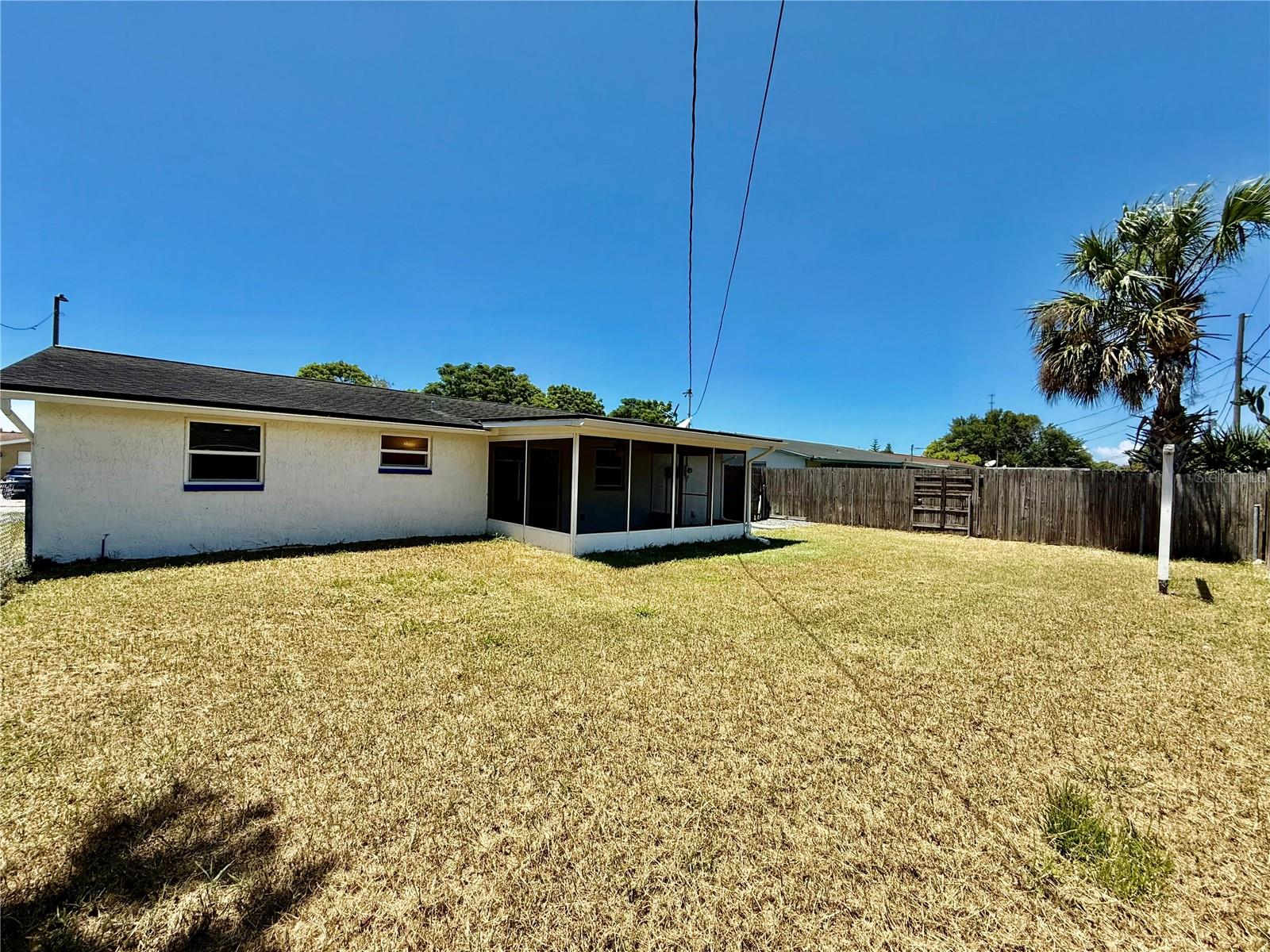 Image 28 of 28 For 10824 Hillcrest Avenue