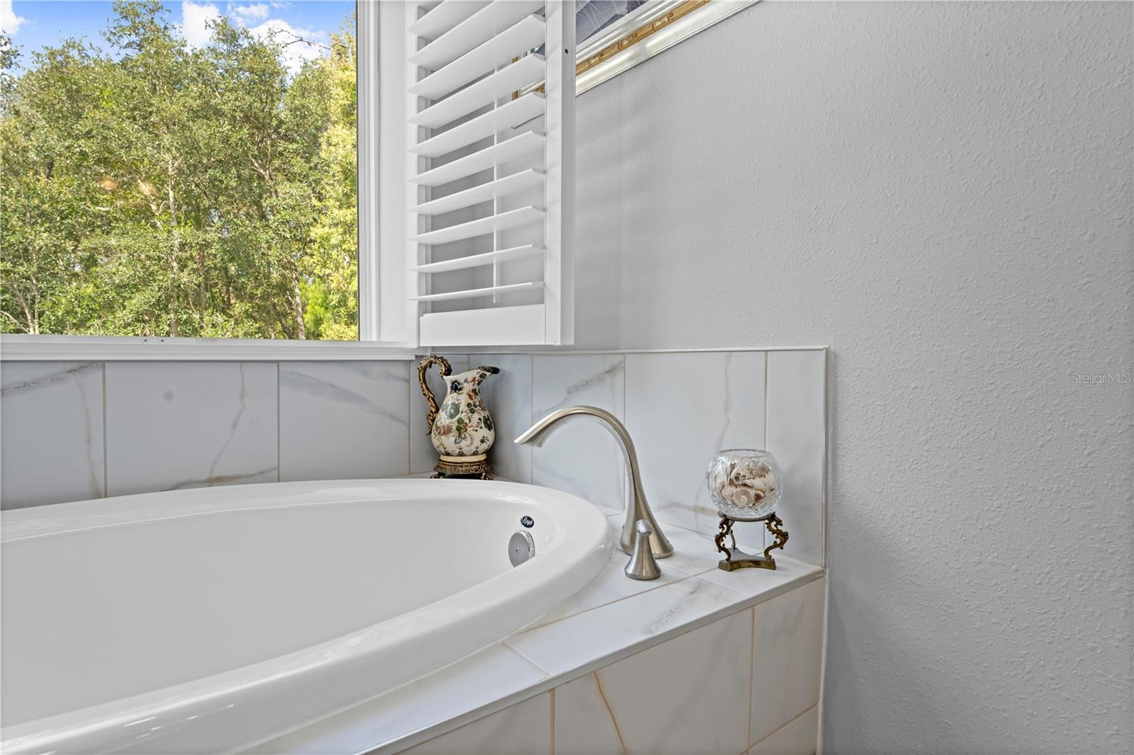 Image 13 of 82 For 12113 Pine Club Circle