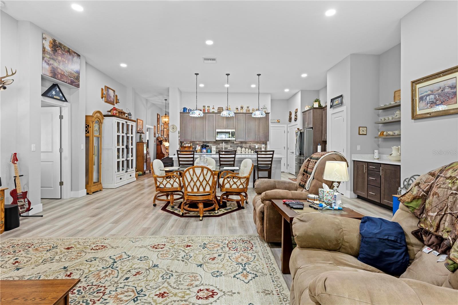 Image 26 of 82 For 12113 Pine Club Circle