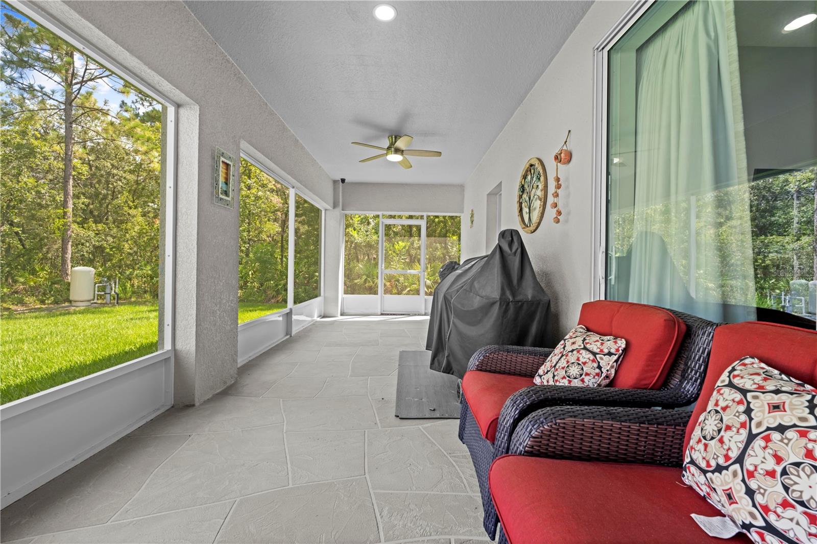 Image 43 of 82 For 12113 Pine Club Circle