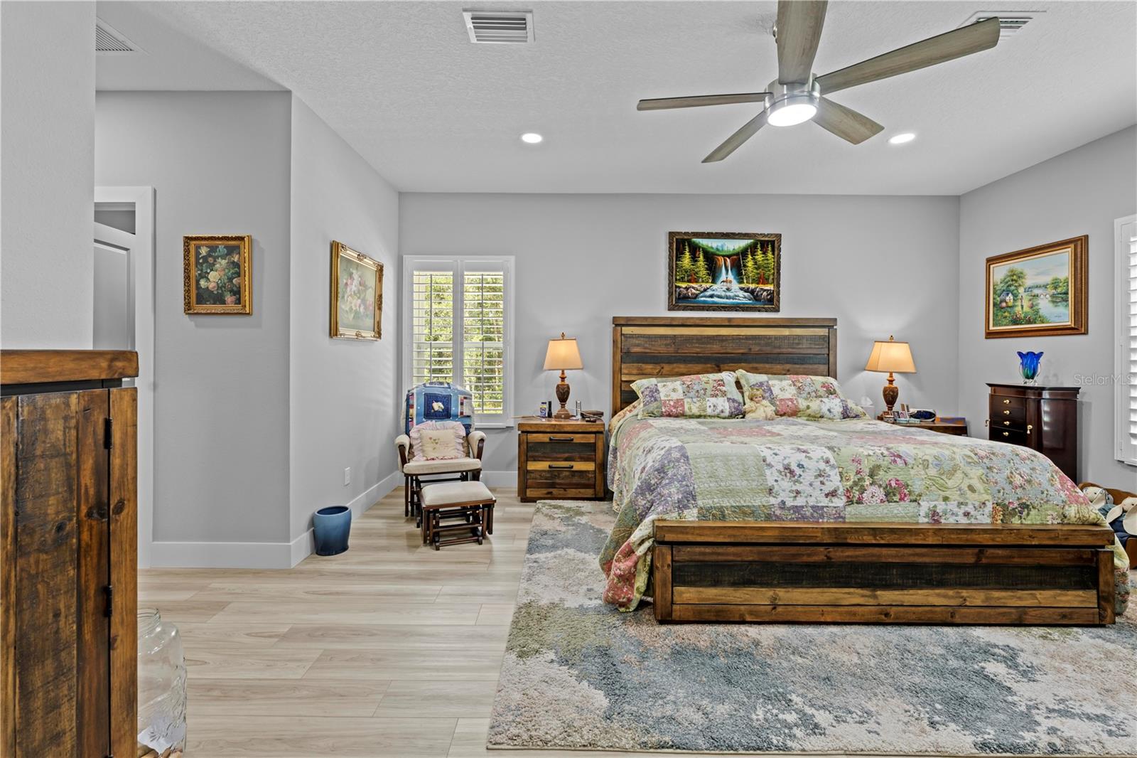 Image 6 of 82 For 12113 Pine Club Circle