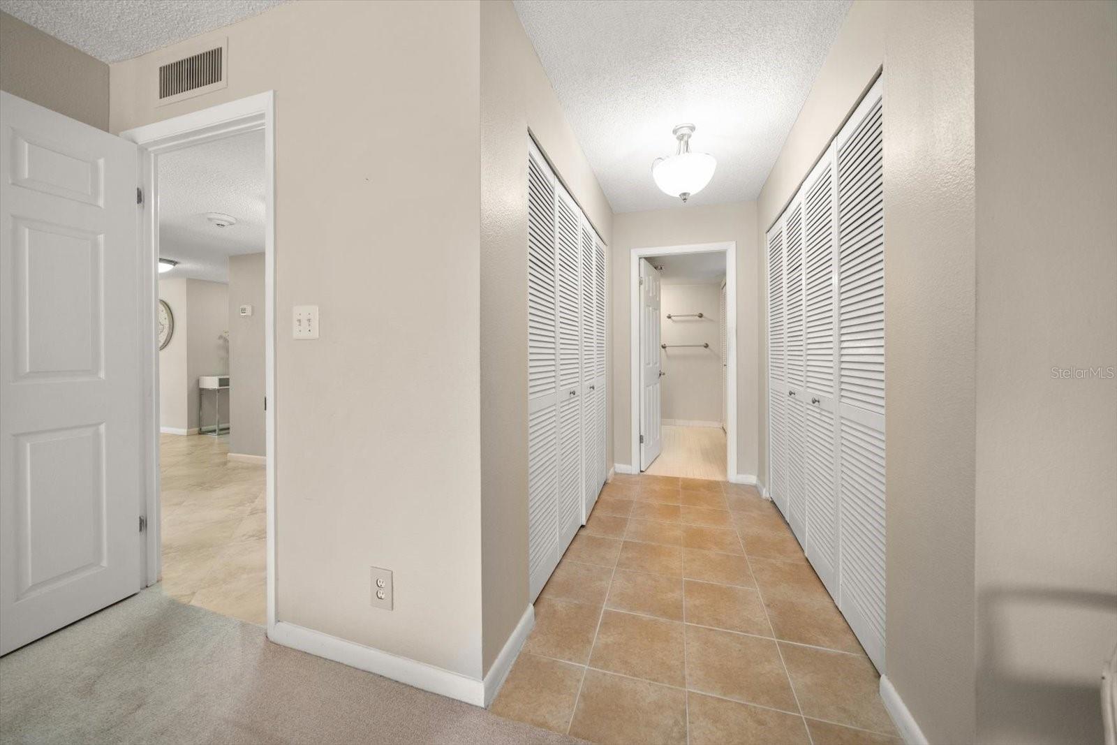 Image 30 of 56 For 220 Belleview Boulevard 410