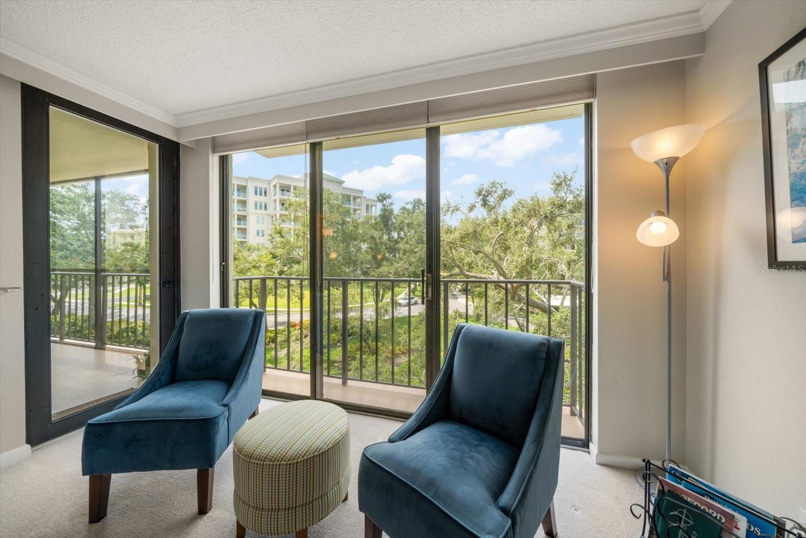 Image 7 of 56 For 220 Belleview Boulevard 410