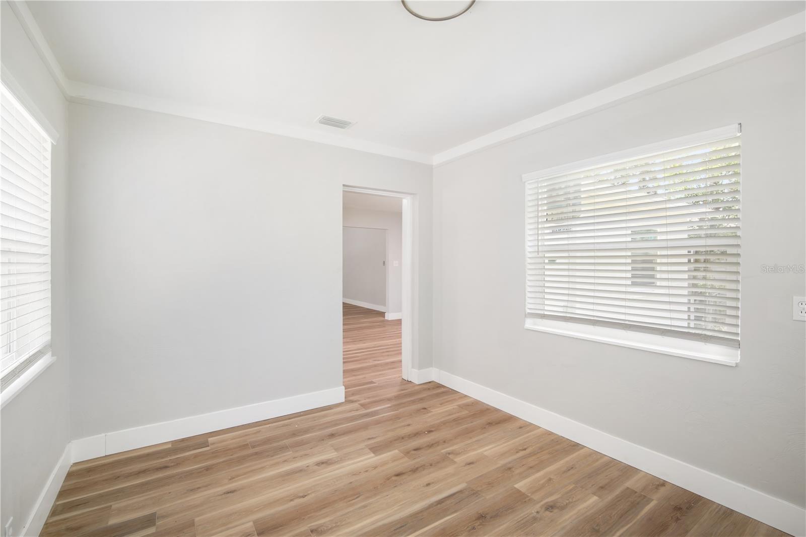Image 16 of 20 For 2910 17th Street