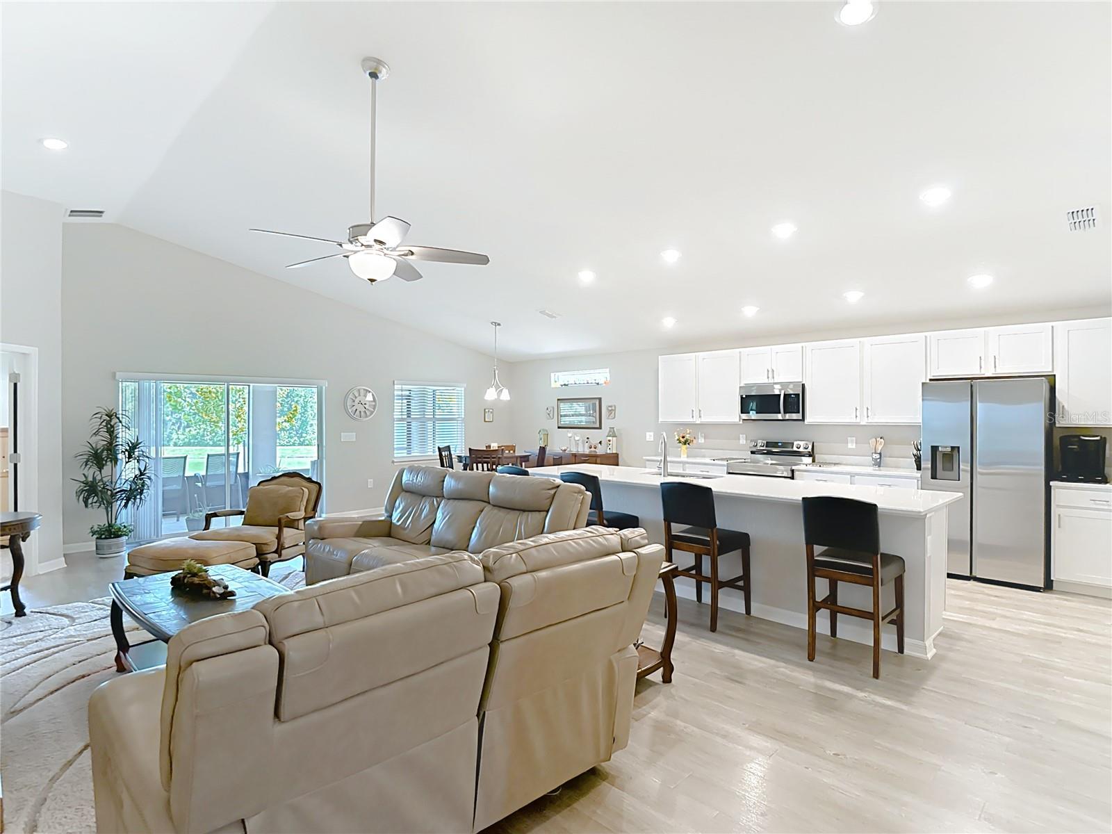 Image 21 of 42 For 35606 Bellington Boulevard