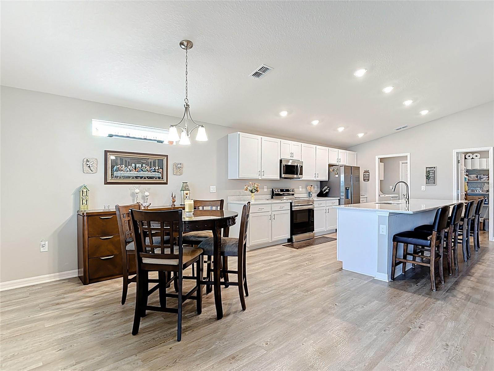 Image 26 of 42 For 35606 Bellington Boulevard