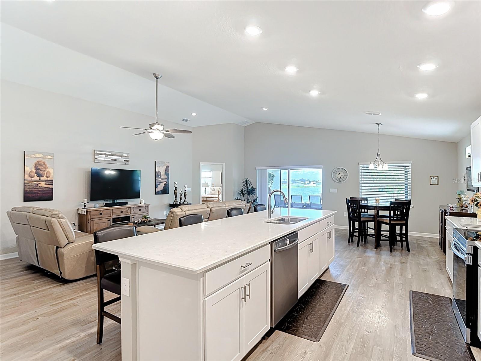 Image 30 of 42 For 35606 Bellington Boulevard