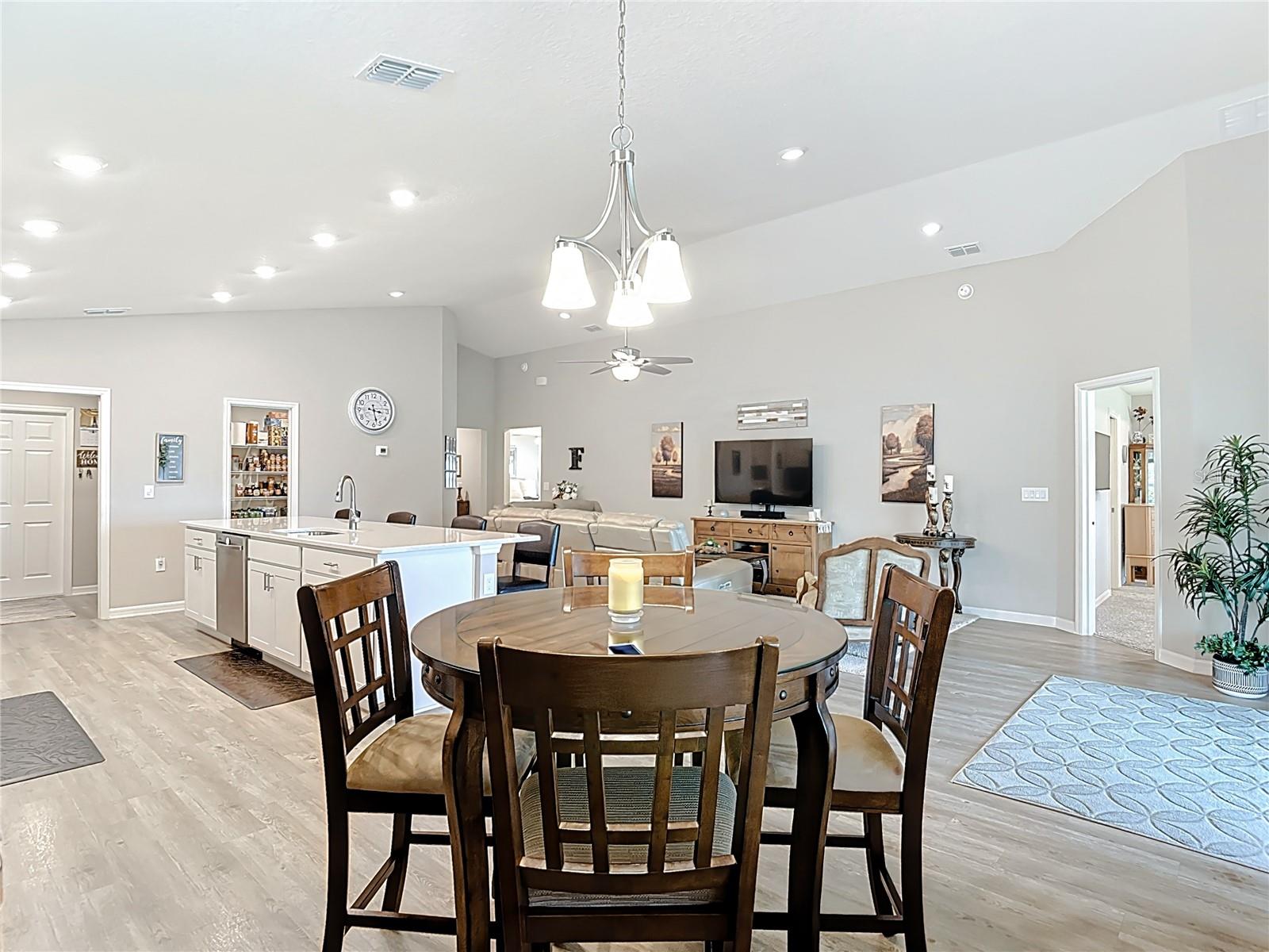 Image 4 of 42 For 35606 Bellington Boulevard