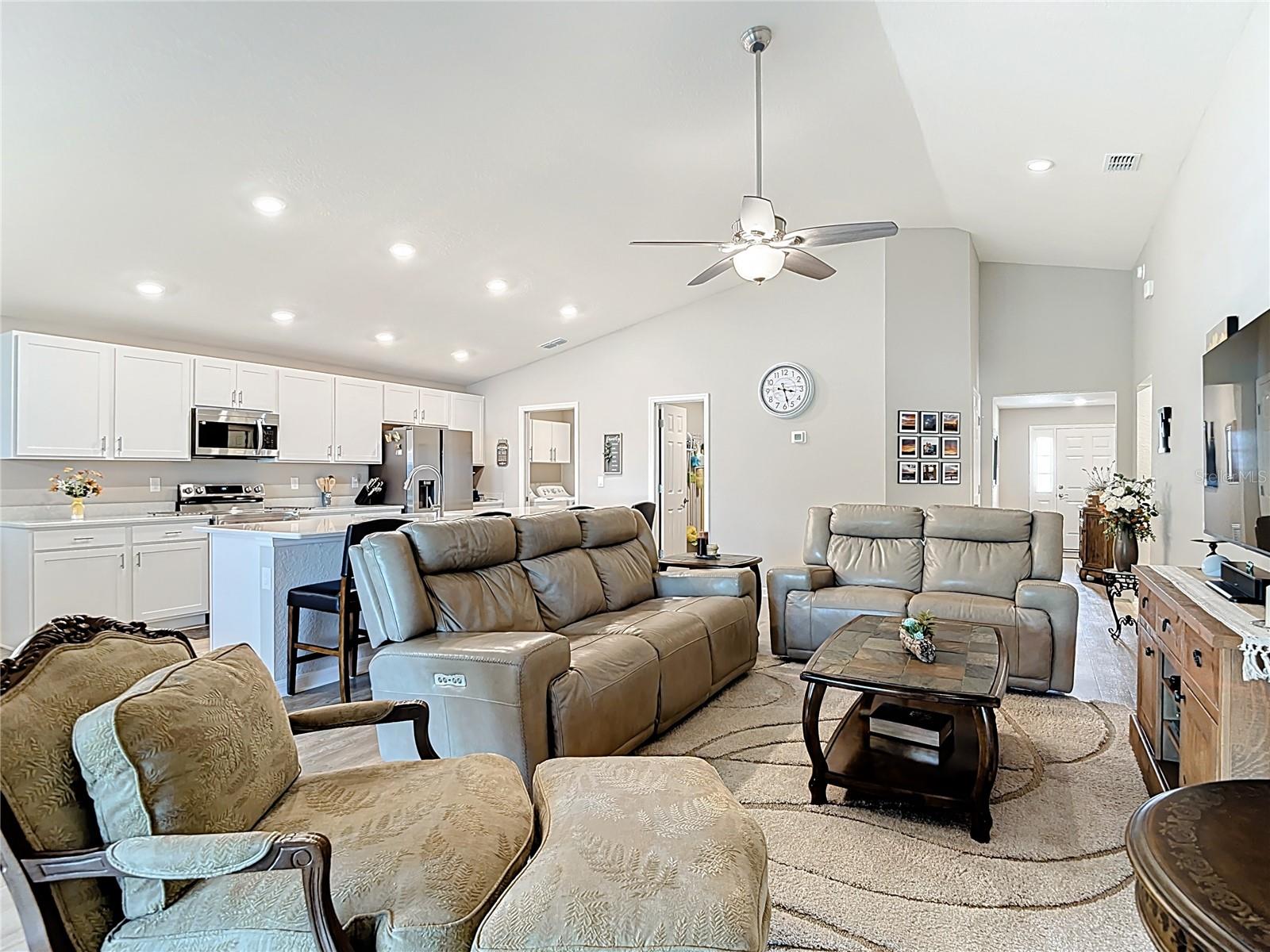 Image 5 of 42 For 35606 Bellington Boulevard