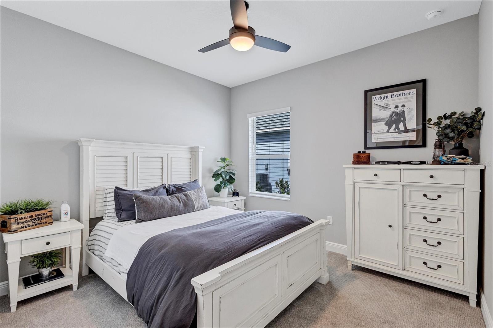 Image 17 of 51 For 9990 Cross River Trail