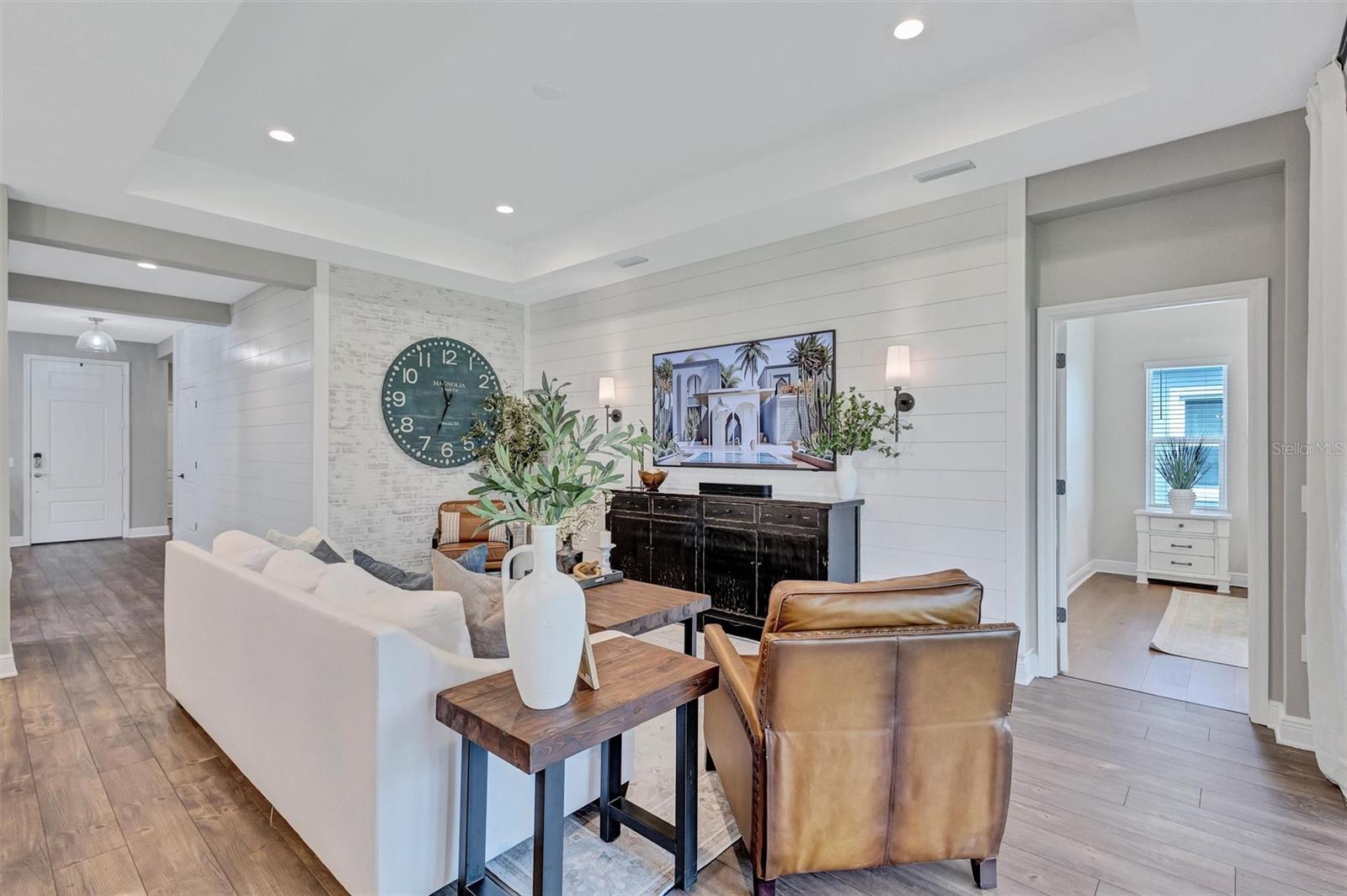 Image 32 of 51 For 9990 Cross River Trail