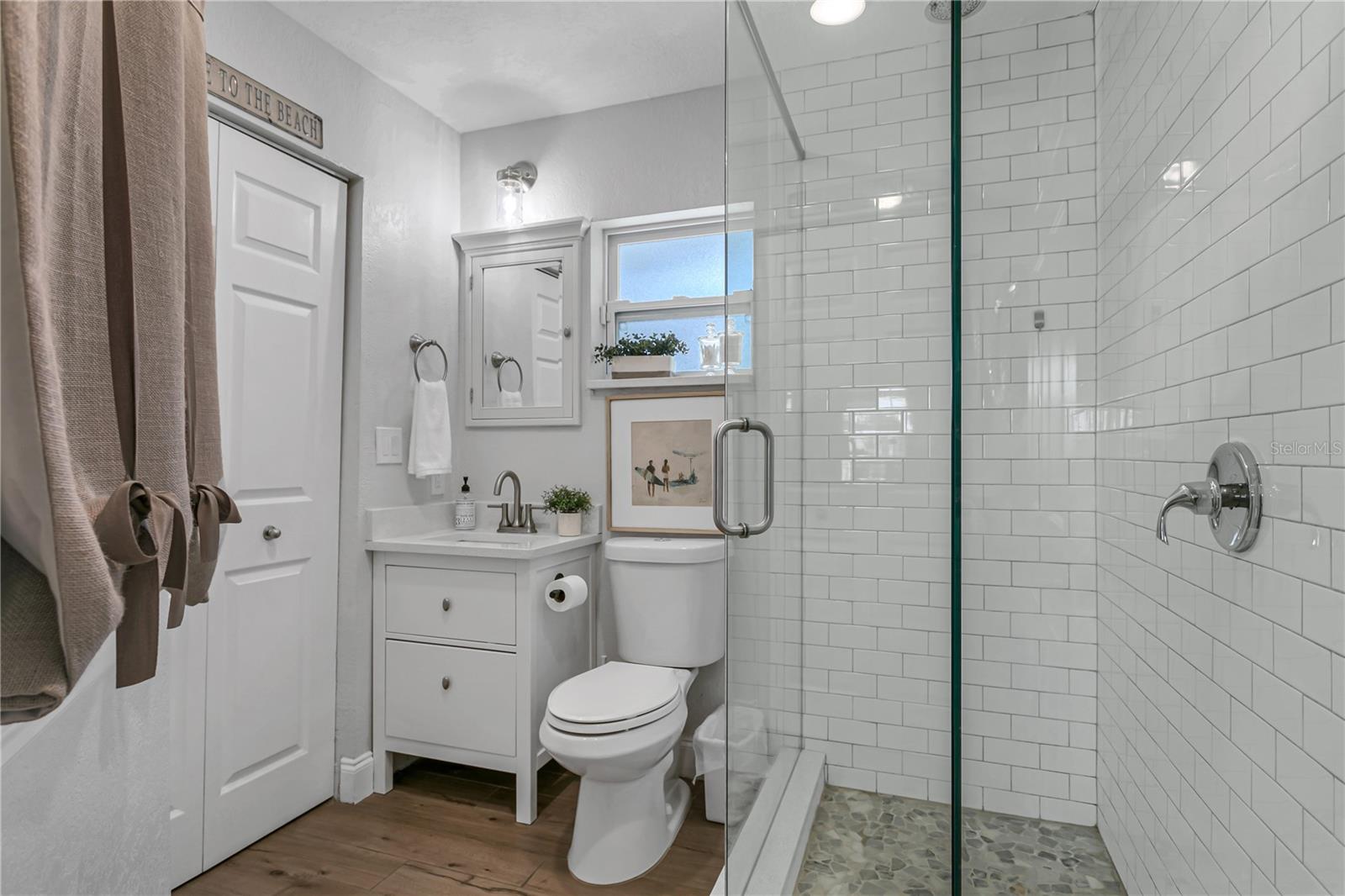 Image 23 of 36 For 616 42nd Avenue Ne