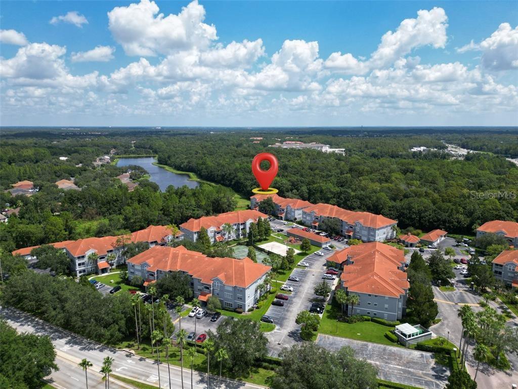 Listing photo id 25 for 18001 Richmond Place Drive 1122