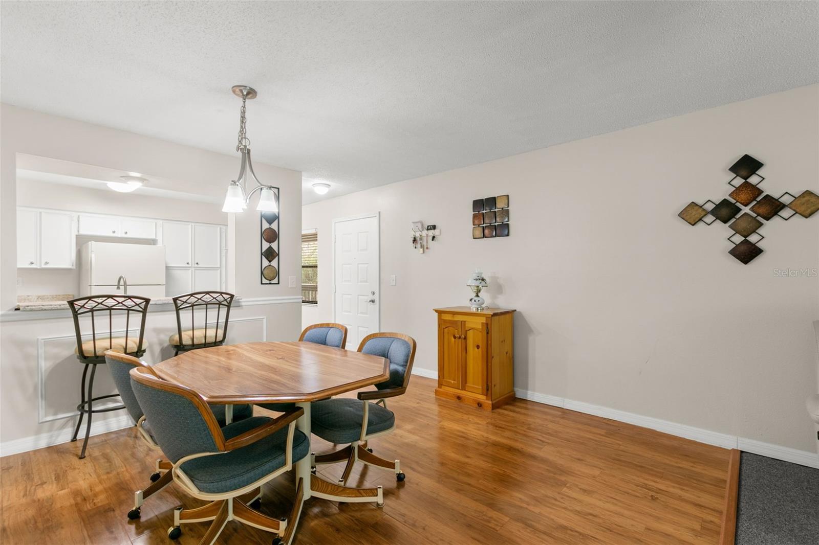 Image 11 of 42 For 3399 Mermoor Drive 309