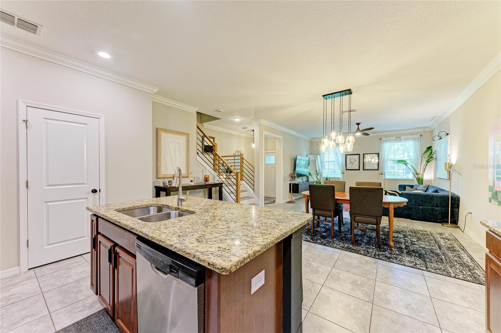 Image 15 of 50 For 6322 Lantern View Place