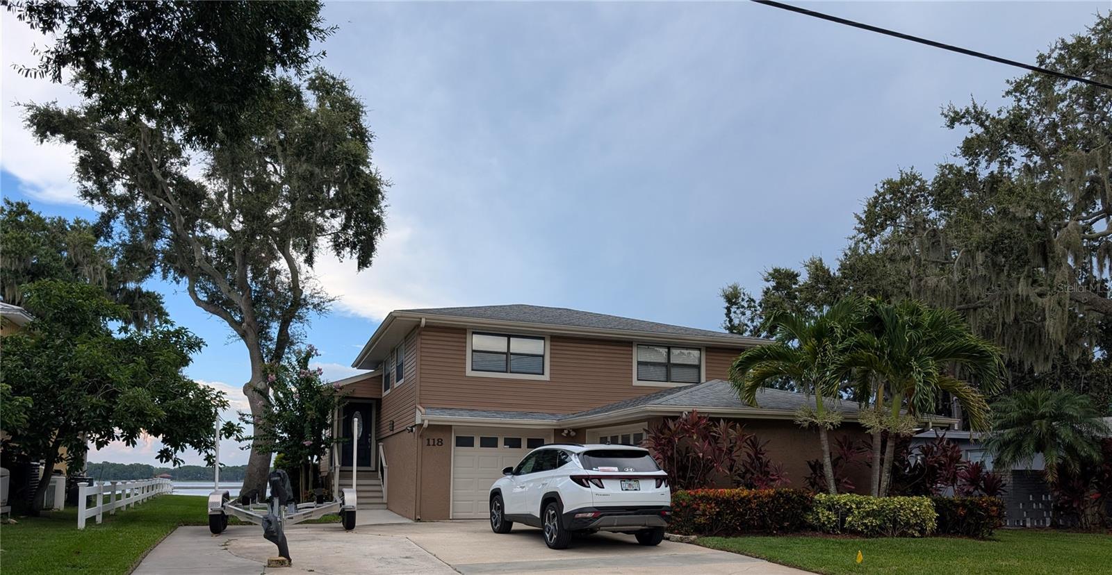 Details for 118 Lake Shore Drive E, PALM HARBOR, FL 34684