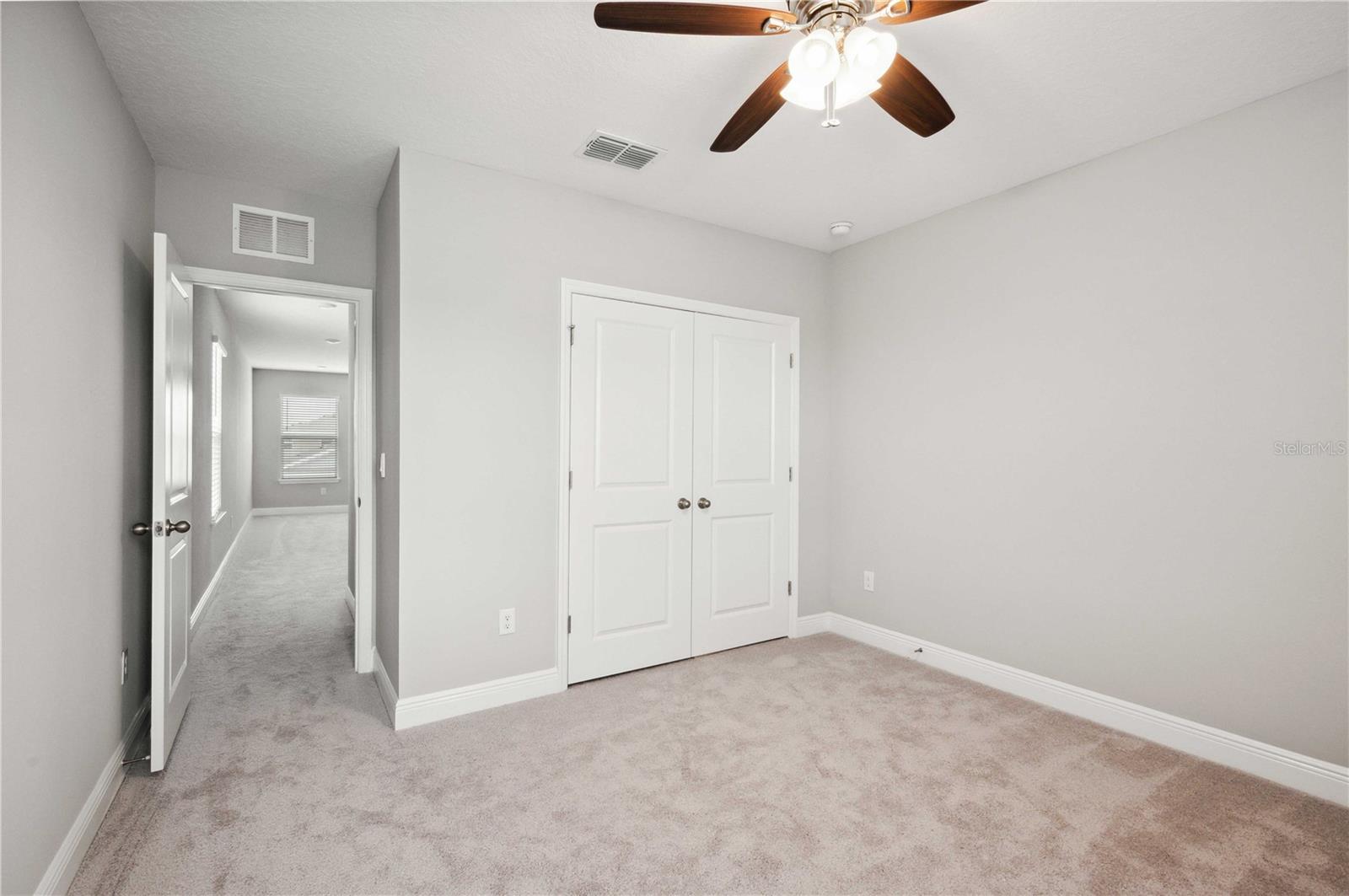 Image 42 of 50 For 2560 Warren Acres Boulevard