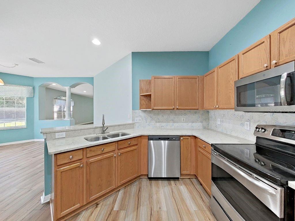 Image 13 of 55 For 6077 Sandhill Ridge Drive