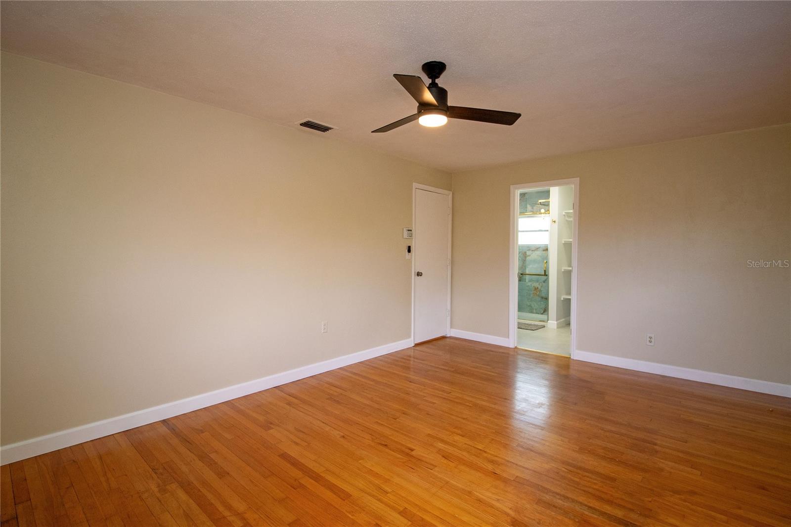 Image 30 of 65 For 1596 81st Avenue N