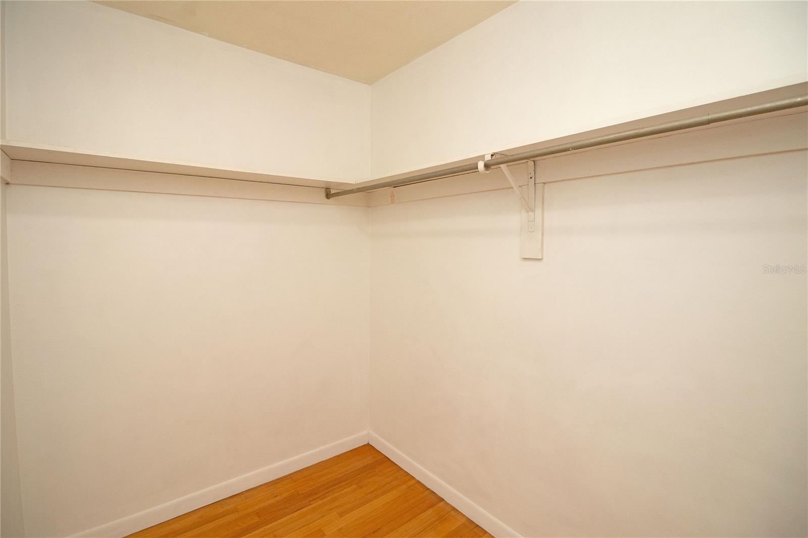 Image 37 of 65 For 1596 81st Avenue N