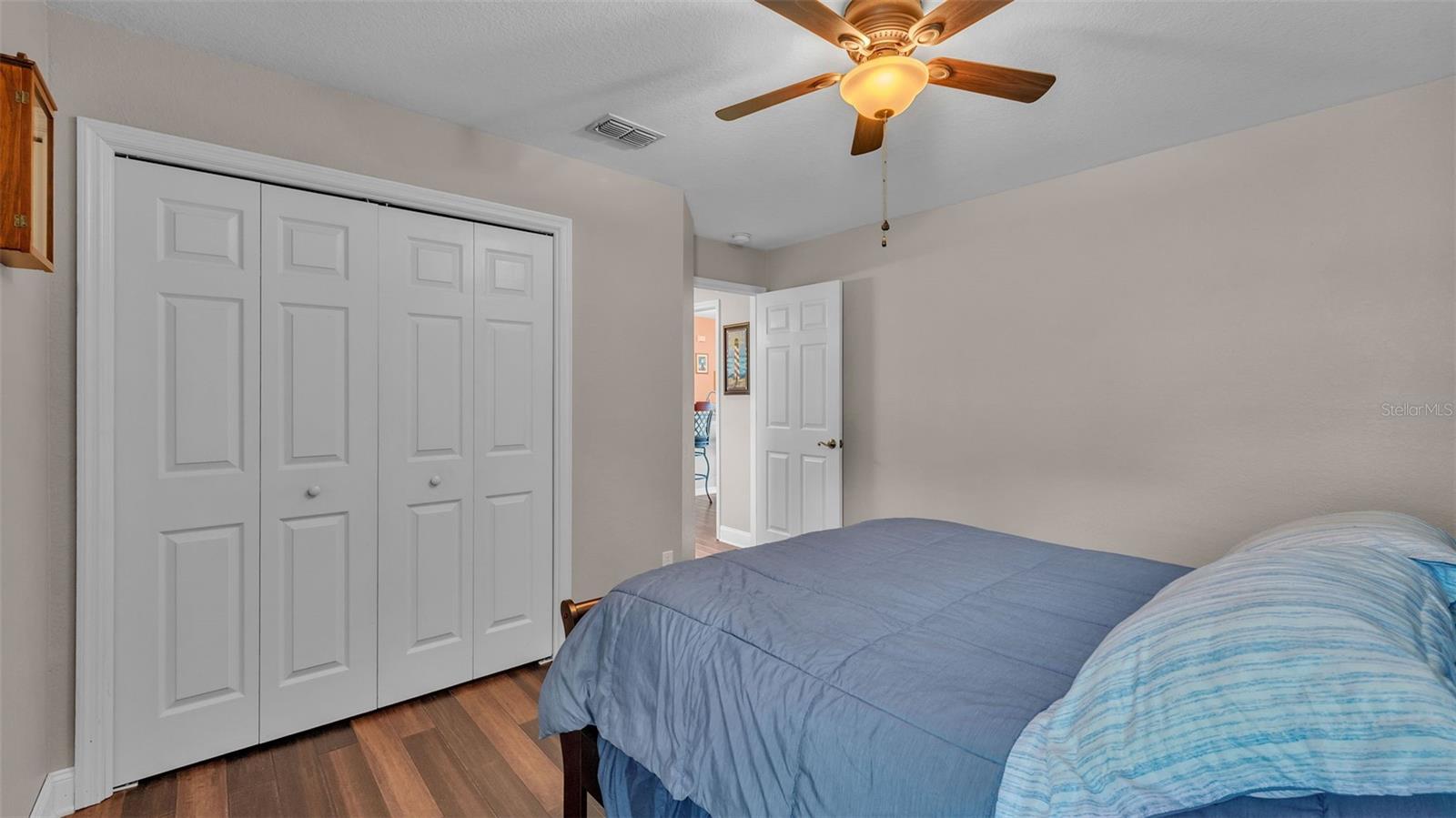 Image 38 of 64 For 2903 Sutton Oaks Court