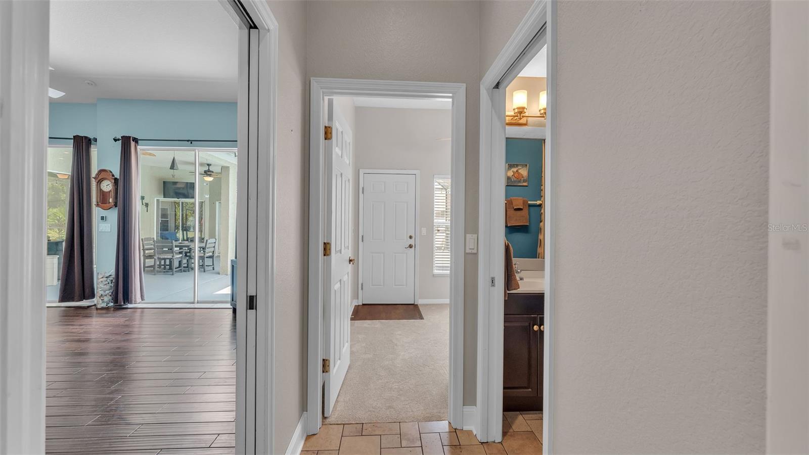 Image 43 of 64 For 2903 Sutton Oaks Court