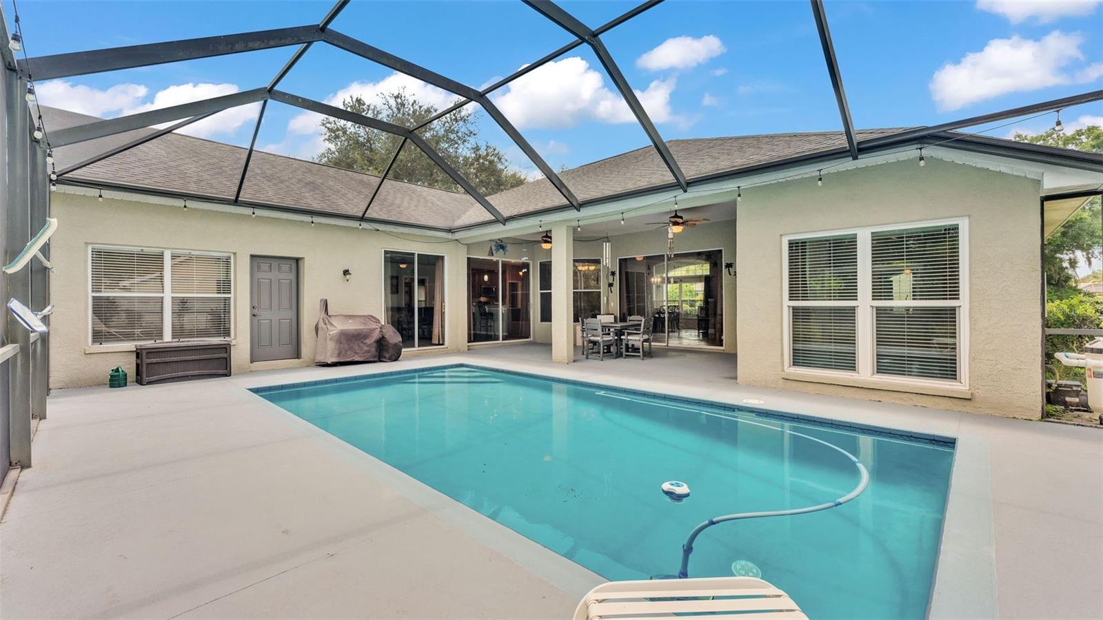 Image 54 of 64 For 2903 Sutton Oaks Court