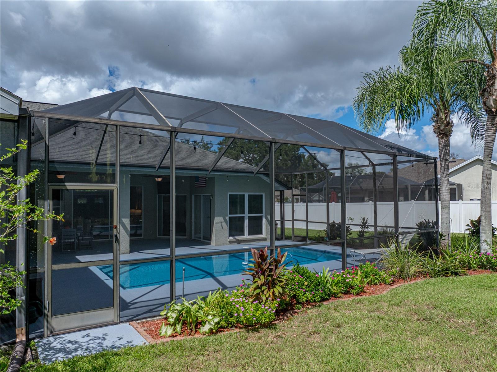 Image 67 of 91 For 2903 Sutton Oaks Court