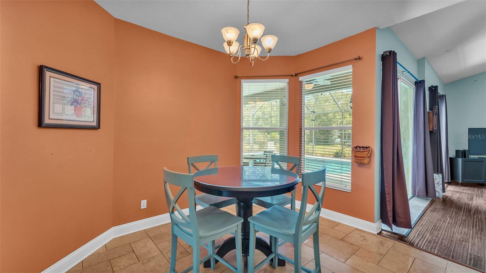 Image 9 of 64 For 2903 Sutton Oaks Court
