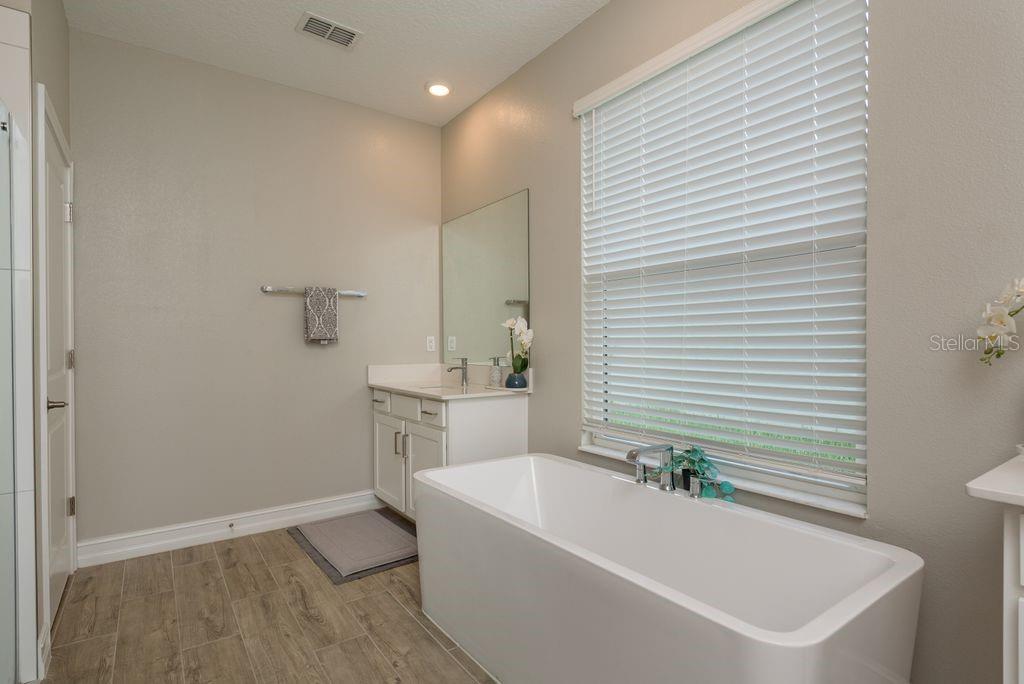 Image 25 of 73 For 8256 Capstone Ranch Drive