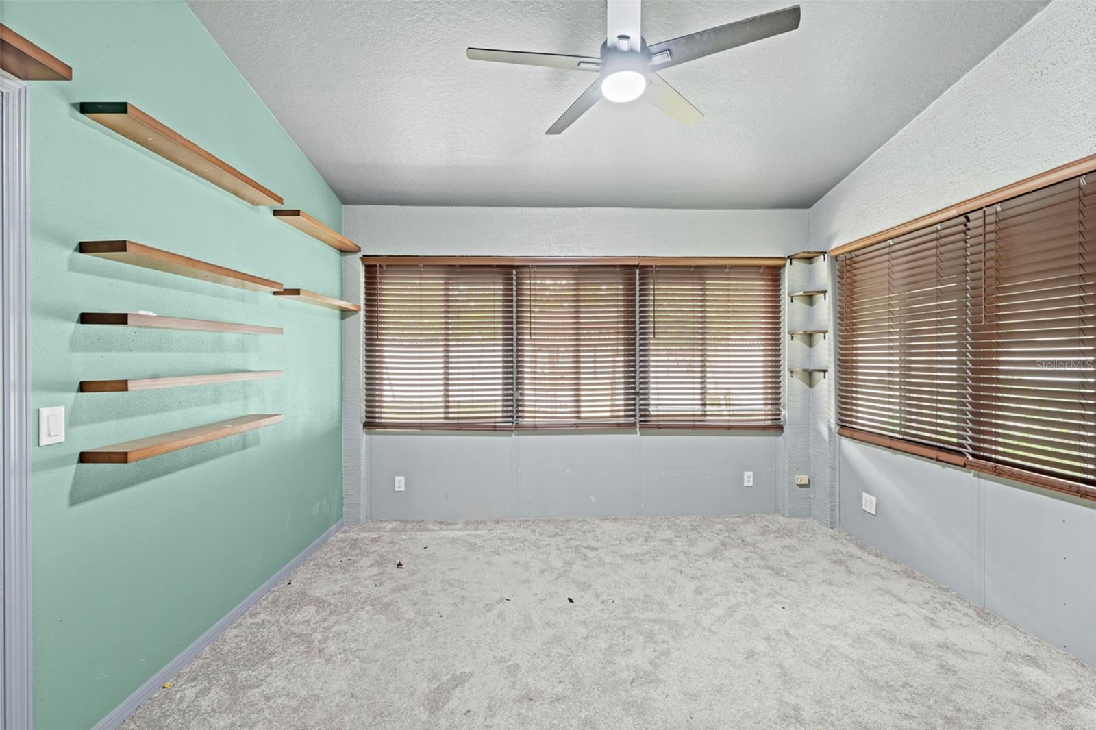 Image 36 of 57 For 7492 Aloe Drive