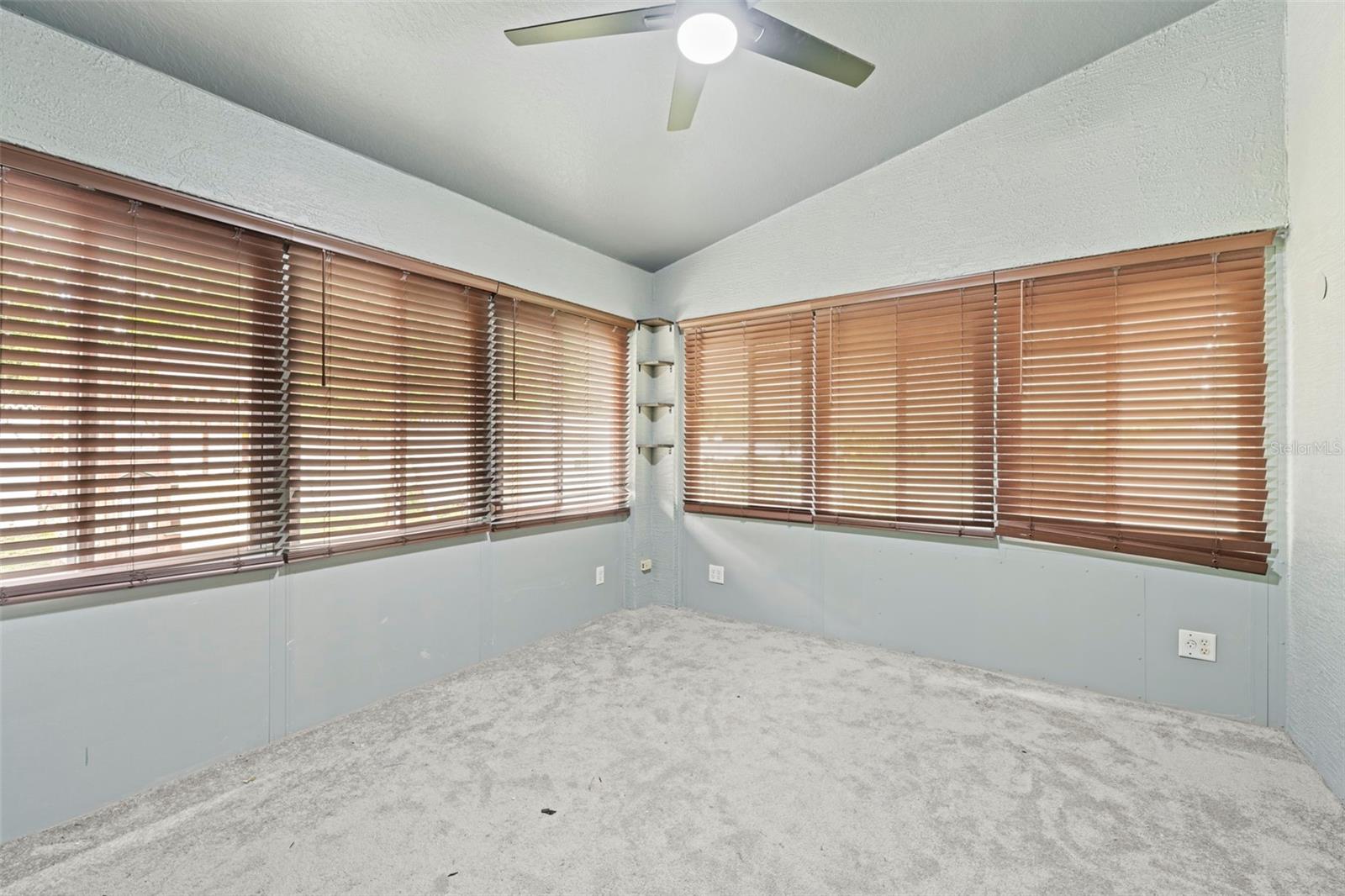 Image 37 of 57 For 7492 Aloe Drive