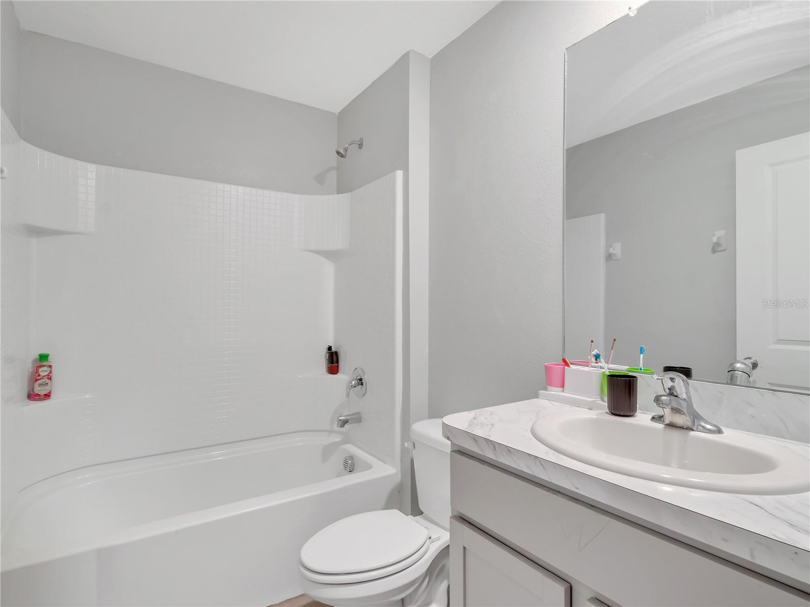 Listing photo id 9 for 16636 Windmill Forge Pass