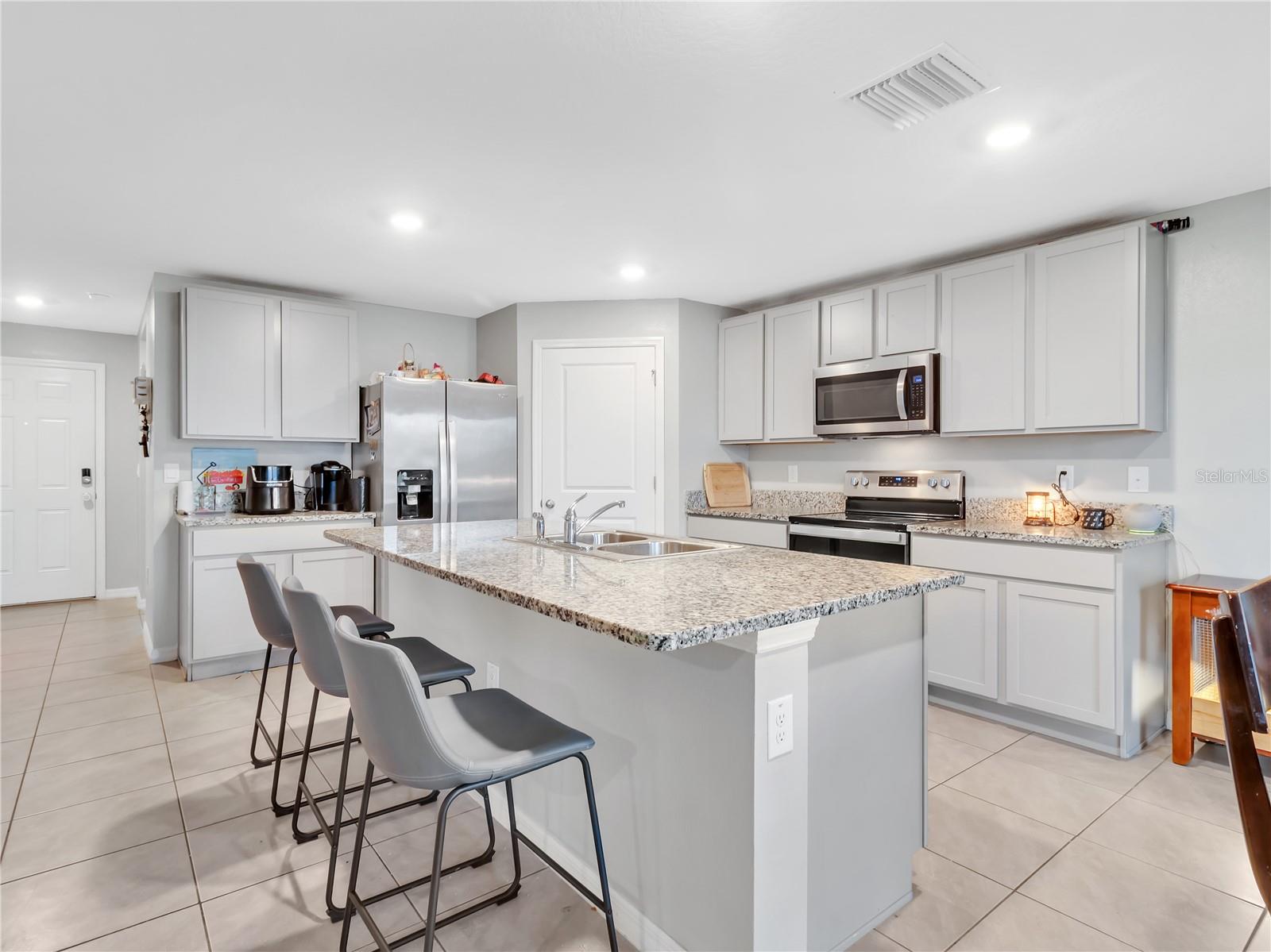 Listing photo id 1 for 16636 Windmill Forge Pass