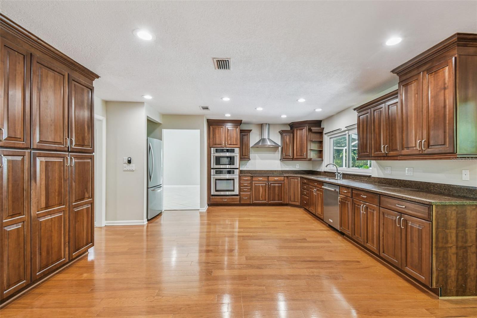 Image 16 of 78 For 16806 Rolling Rock Drive