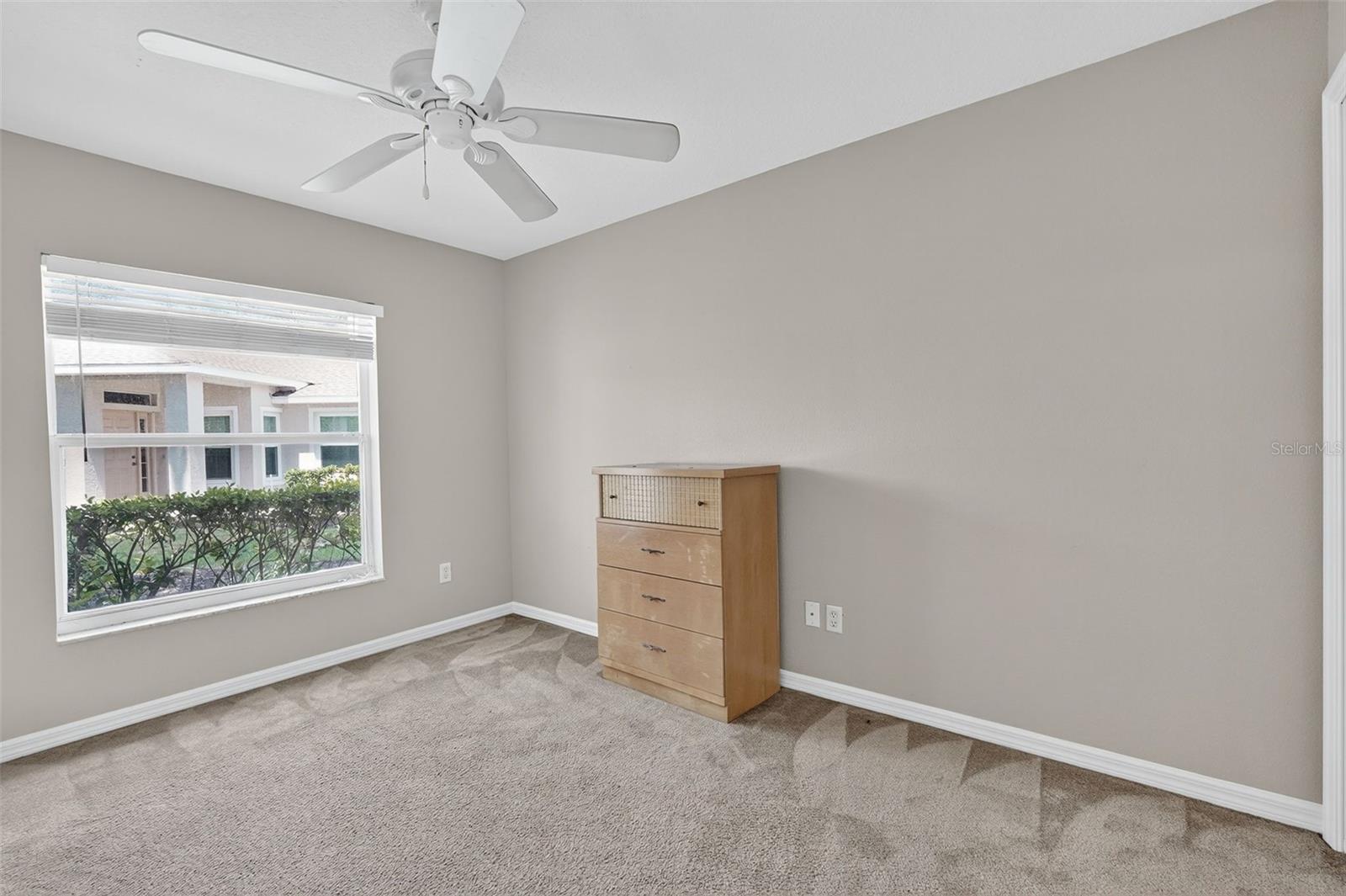 Image 12 of 51 For 4220 Silver Star Drive