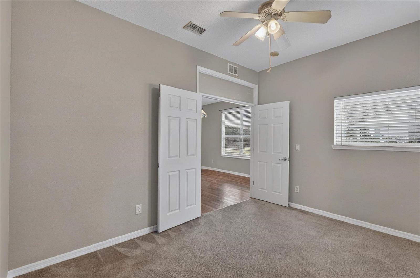 Image 25 of 51 For 4220 Silver Star Drive