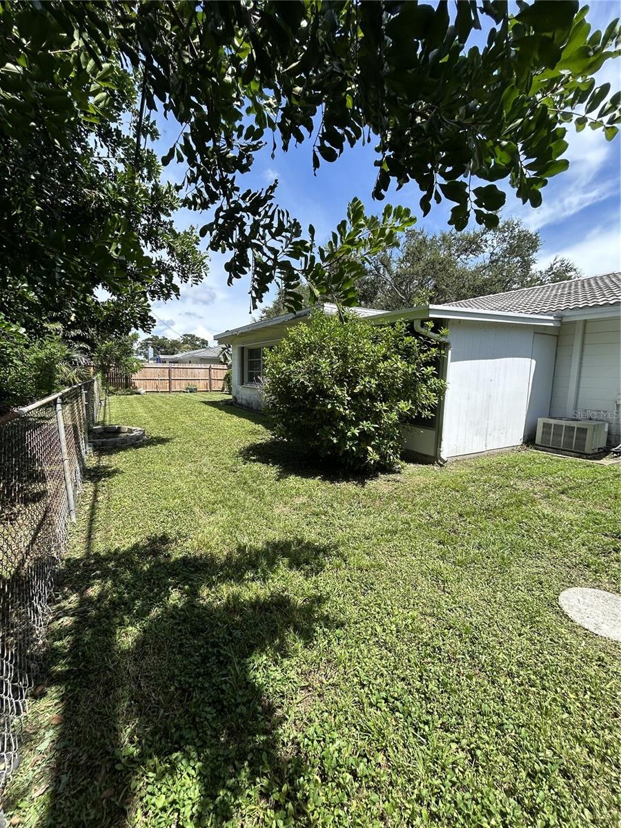Image 19 of 19 For 6923 16th Avenue N