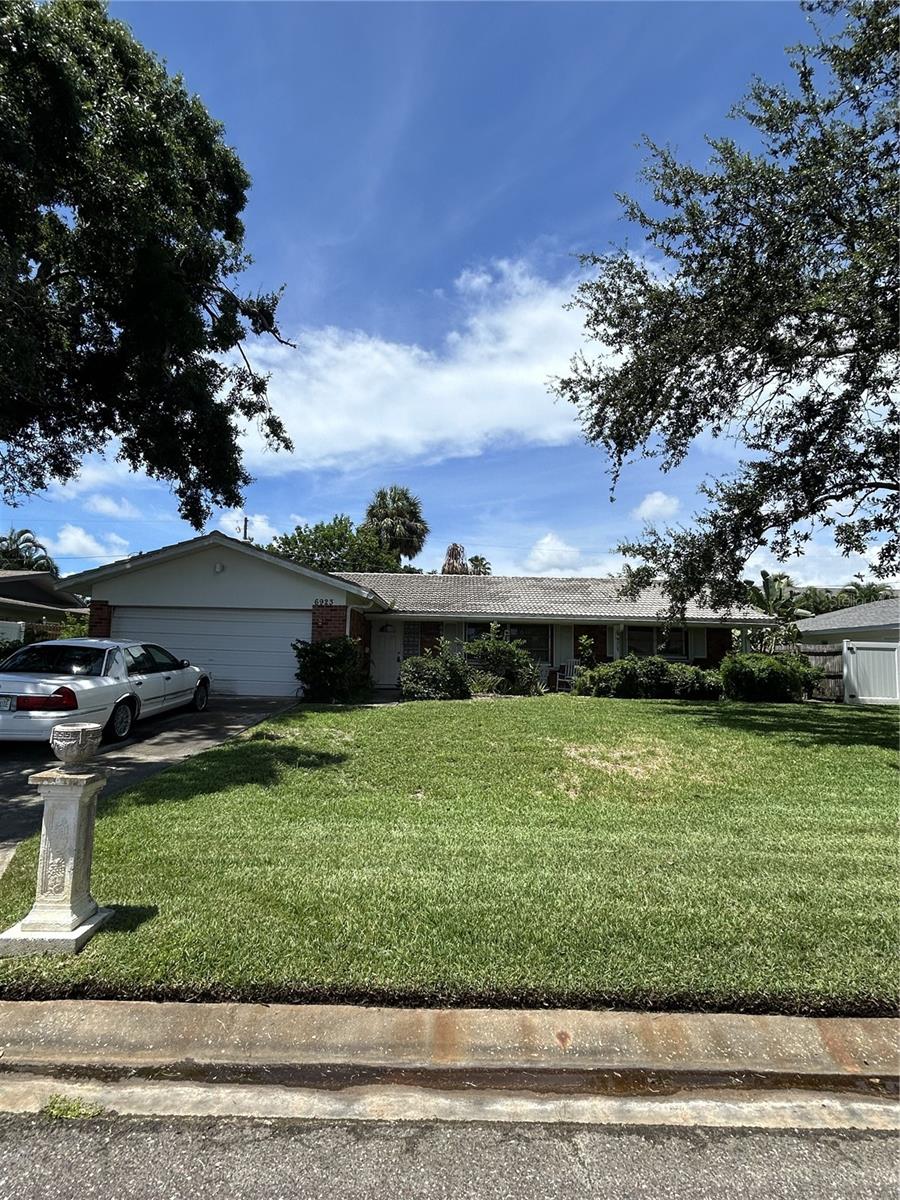 Image 2 of 19 For 6923 16th Avenue N